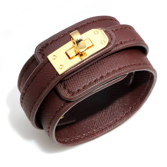 All-match wide leather bracelet Brown